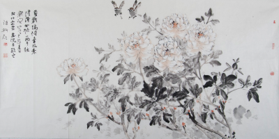 剪裁偏得东风意